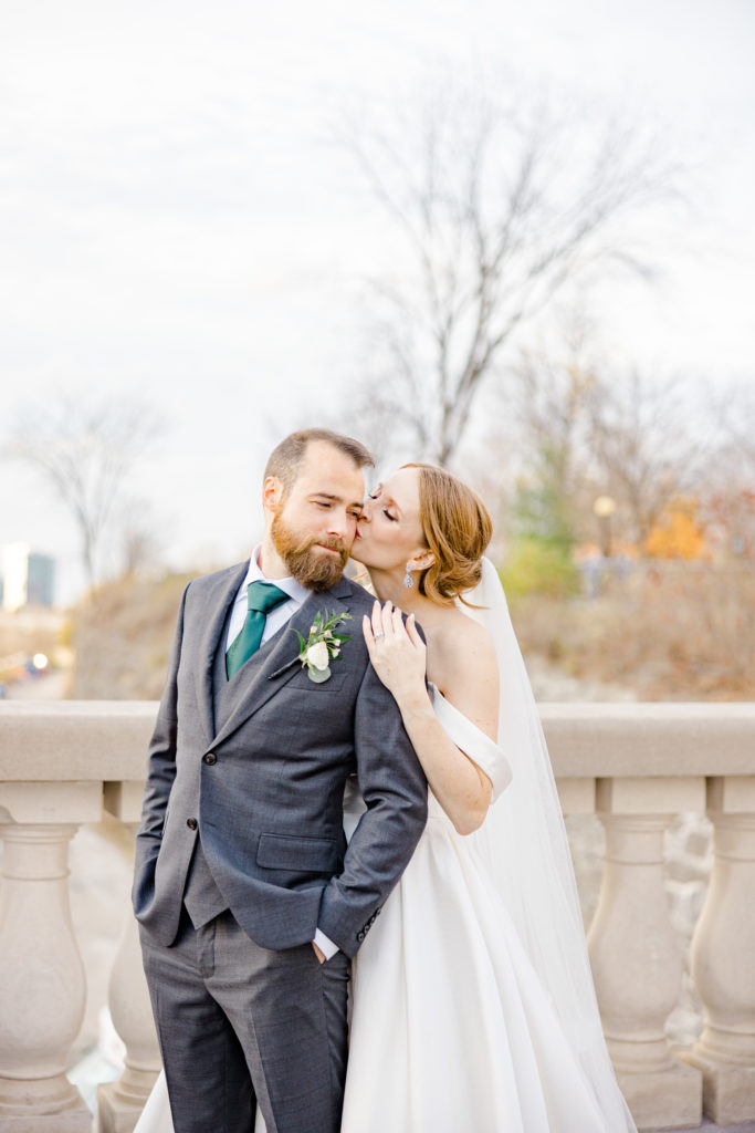 Jess Kenny Venue22 Wedding Nov Grey Loft Studio 2022
