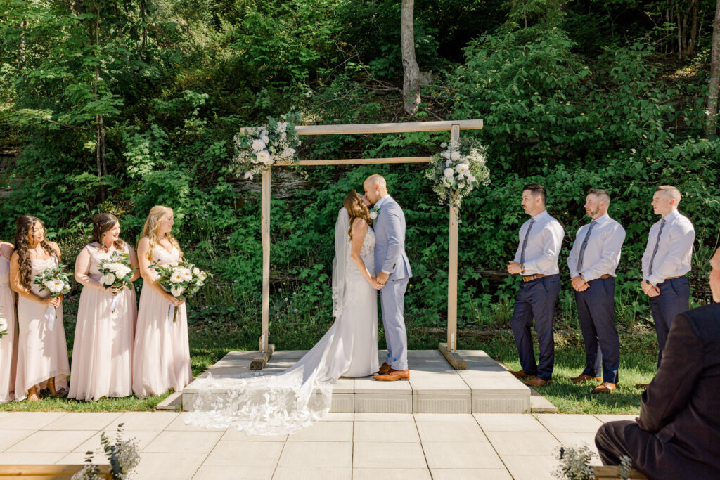 first kiss as husband and wife at the cumberland belle wedding venue