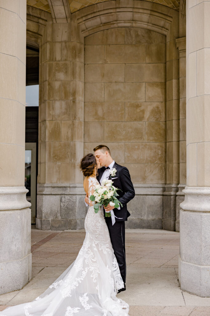 Hannah Braden Shaw Centre 50sussex Wedding June Grey Loft Studio 2023 122