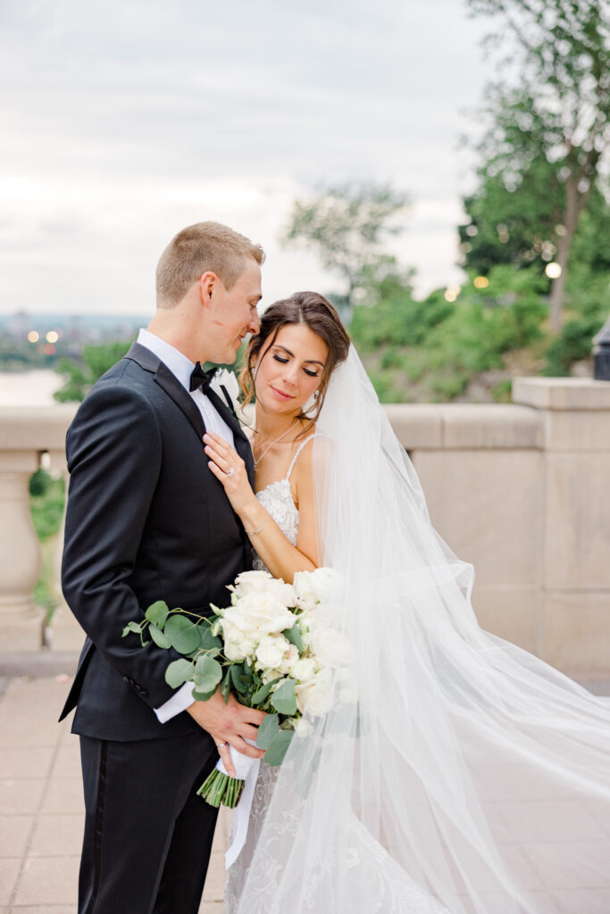 Hannah Braden Shaw Centre 50sussex Wedding June Grey Loft Studio 2023