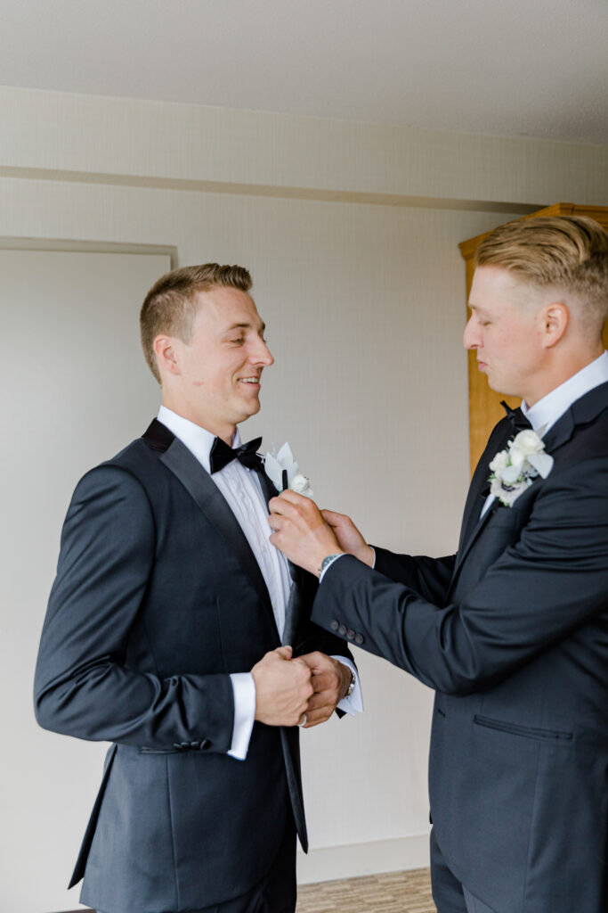 Hannah Braden Shaw Centre 50sussex Wedding June Grey Loft Studio 2023 52