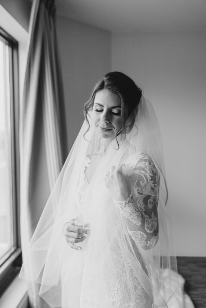 Hannah Braden Shaw Centre 50sussex Wedding June Grey Loft Studio 2023 65