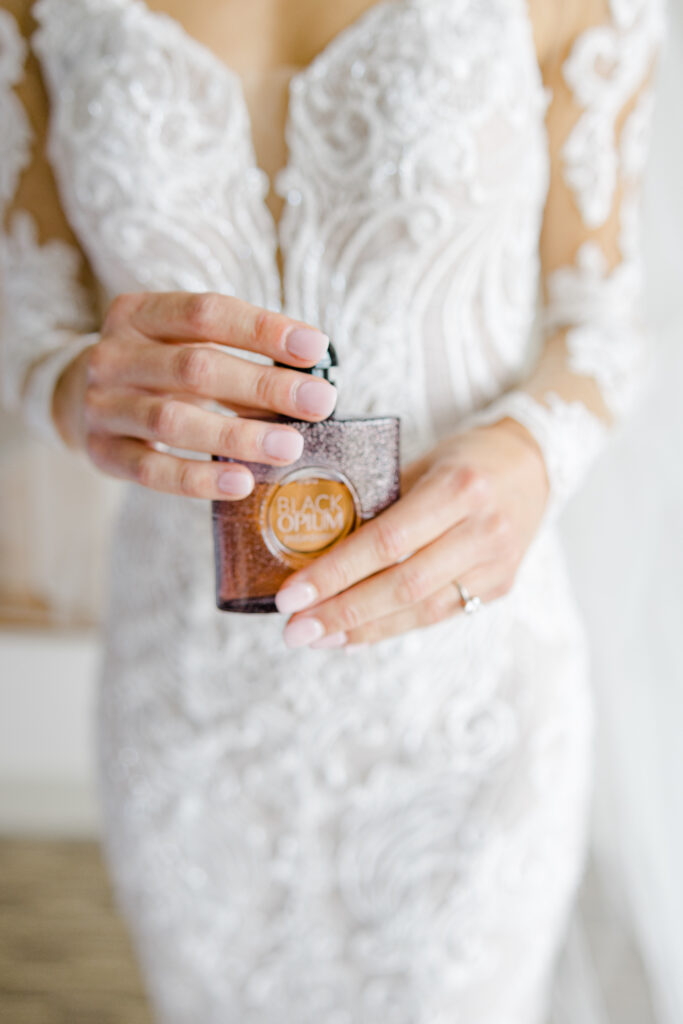 Hannah Braden Shaw Centre 50sussex Wedding June Grey Loft Studio 2023 72