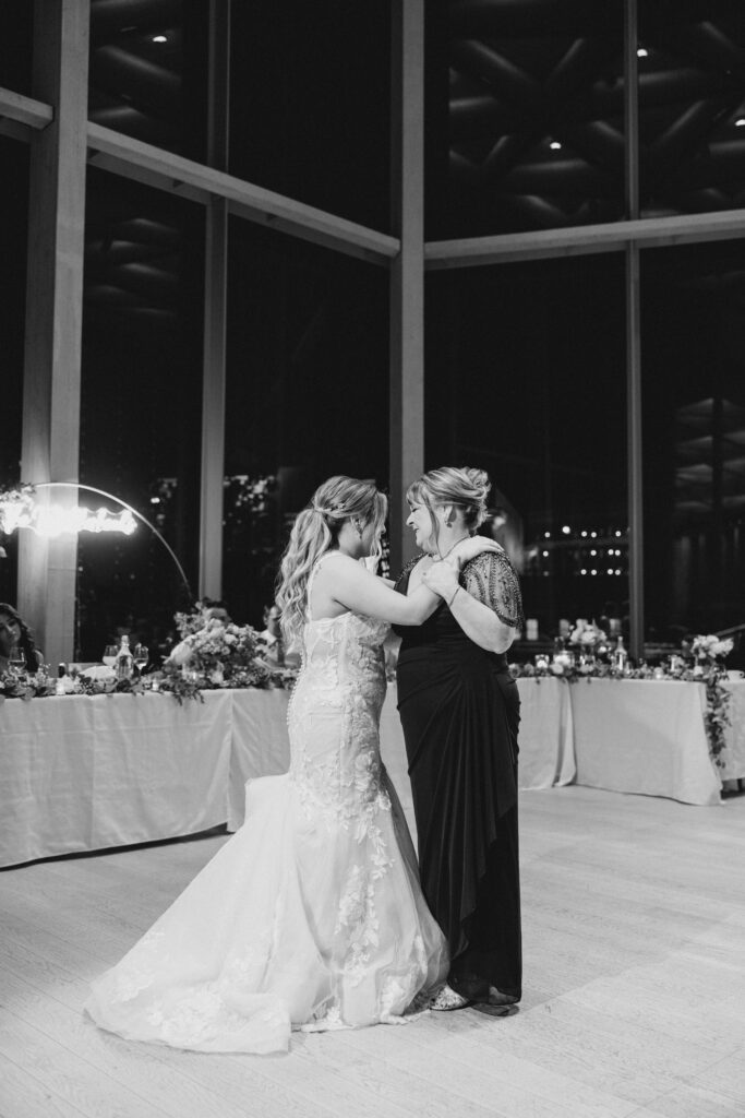 Lauren Connor Nac Wedding July Grey Loft Studio 2023