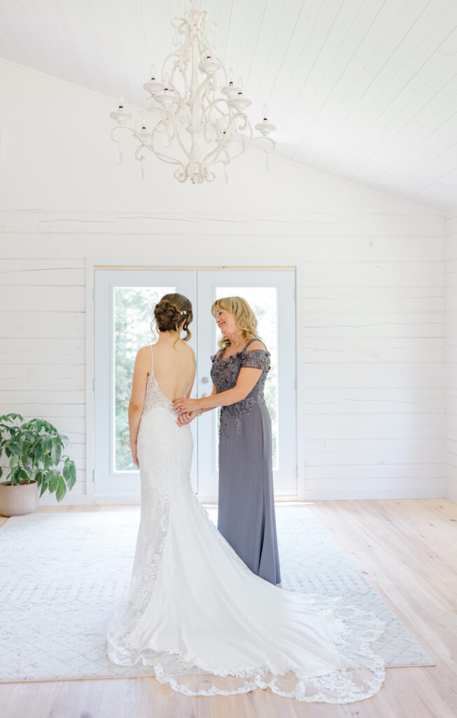 Melissa Ryan Lebelvedere Wedding July Grey Loft Studio 2023