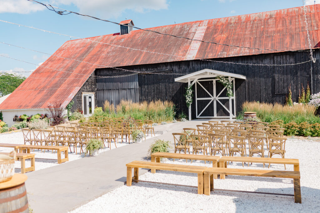 Victoria Ryan Bleeks Bergamot Wedding August Grey Loft Studio 2023