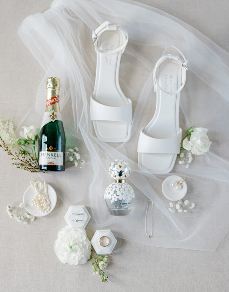 Victoria Ryan Bleeks Bergamot Wedding August Grey Loft Studio 2023