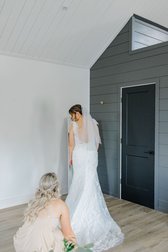 Victoria Ryan Bleeks Bergamot Wedding August Grey Loft Studio 2023
