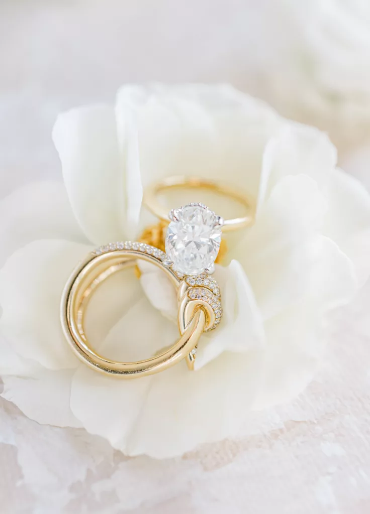 Wedecor Florals and Design - Chateau Laurier Wedding - Fall Wedding Decor Inspiration - Grey Loft Studio - Howards Fine Jewellers Rings 