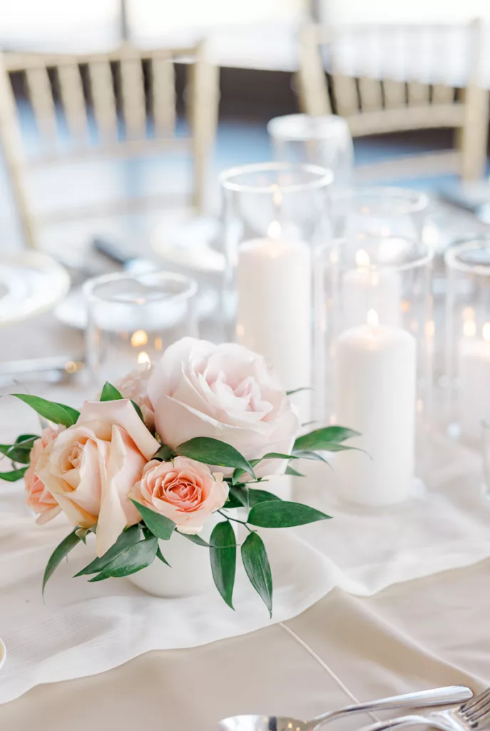 Wedecor Florals and Design - Summer Inspiration - Grey Loft Studio - Lago Wedding 