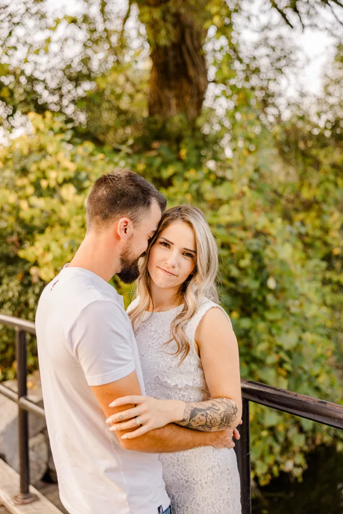 arboretum engagement photos - best engagement session locations ottawa - grey loft