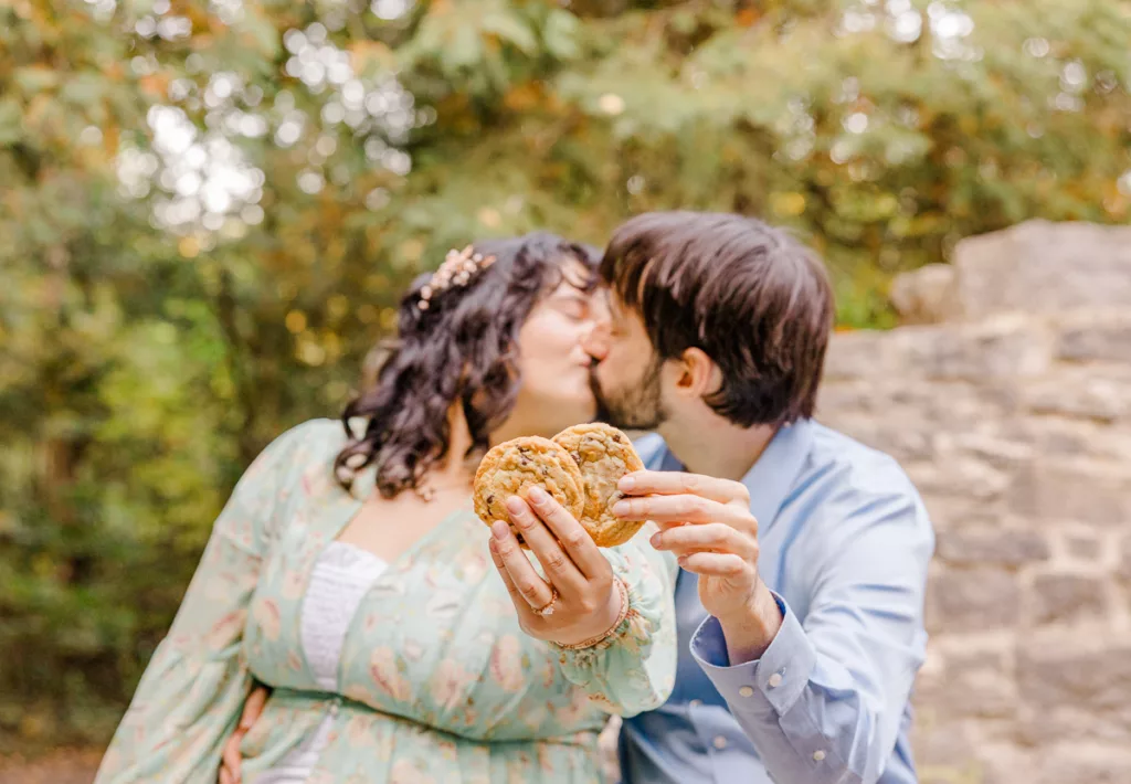 Lime Kiln Ruins - Ottawa Engagement Photographer - Wedding Photographer - GreyLoft Studios - Cookies to Toast