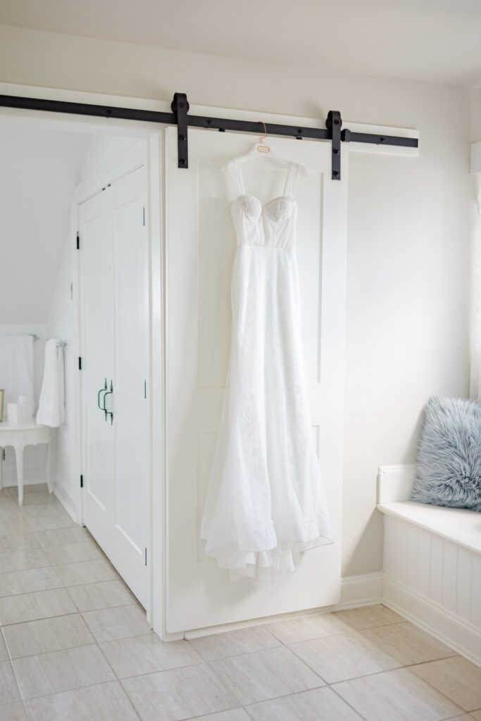 Chloe Atakan Stonefields June Wedding Grey Loft Studio 2024
