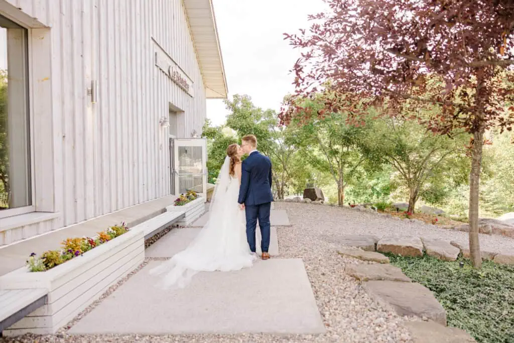 Jordan Mark Le Belvedere July Wedding Grey Loft Studio 2024