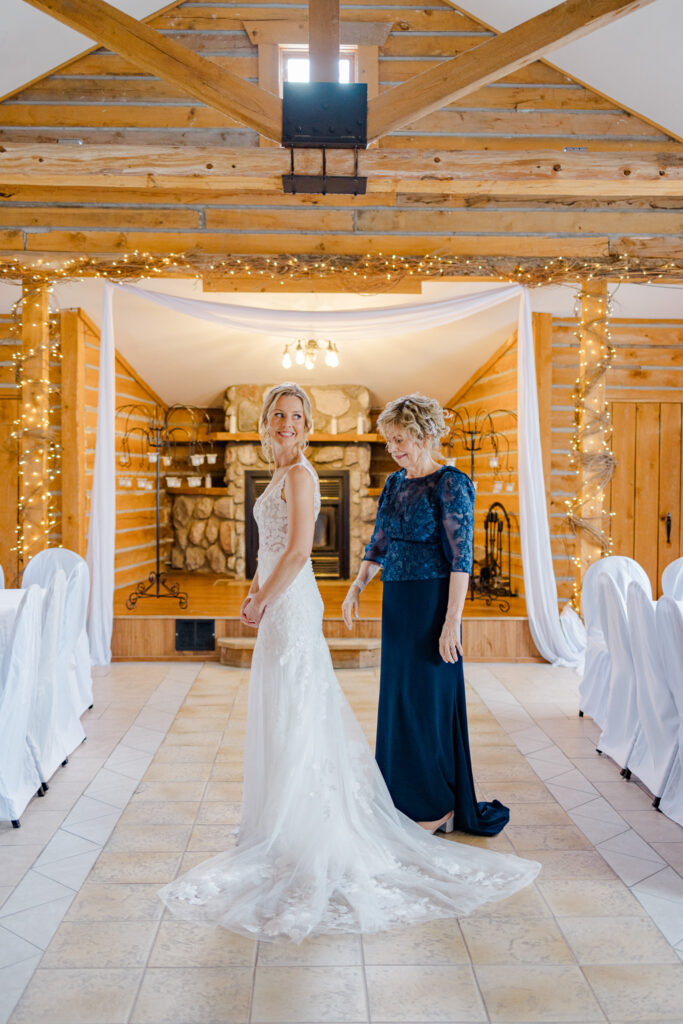Sneak Elizabeth Colton Wedding Beantown Ranch Grey Loft Studio 2024