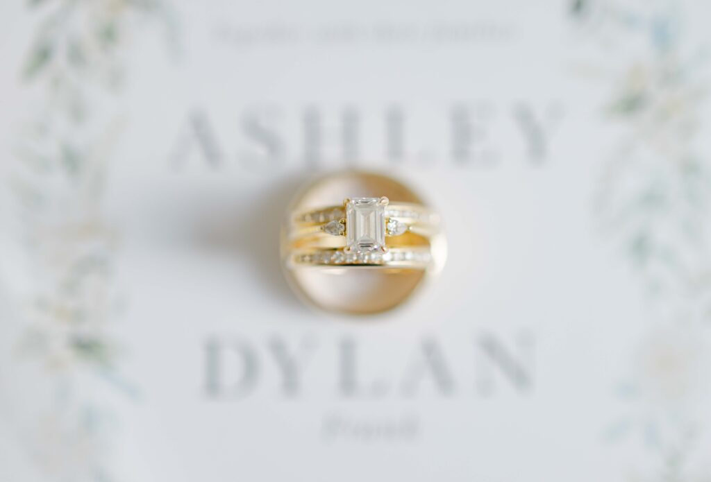 Sneak Ashley Dylan Mill Street Wedding August Grey Loft Studio 2024