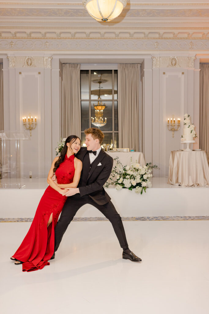 Romantic Fairmont Château Laurier Wedding