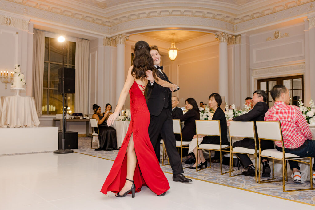 Romantic Fairmont Château Laurier Wedding