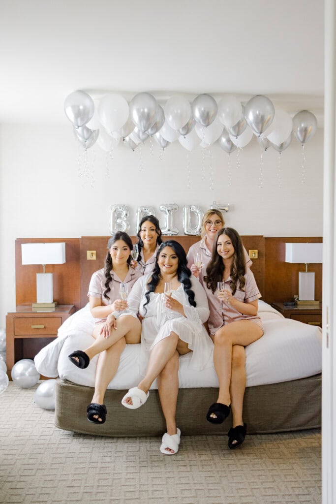 Leticia Daniel Restaurant 18 Wedding September Grey Loft Studio 2025