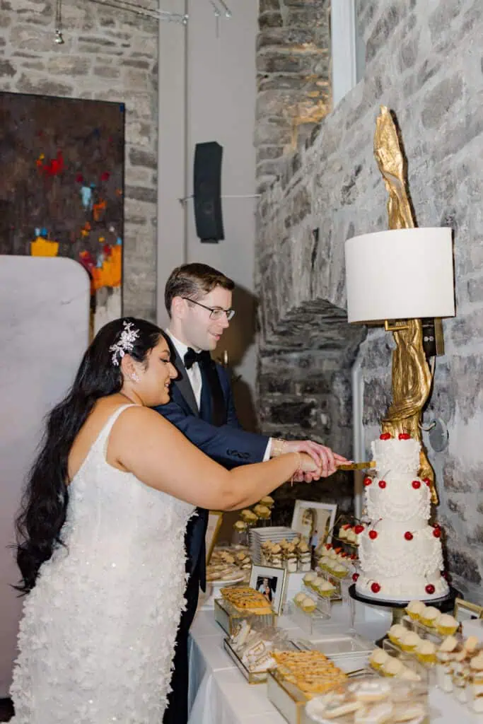 Leticia Daniel Restaurant 18 Wedding September Grey Loft Studio 2025