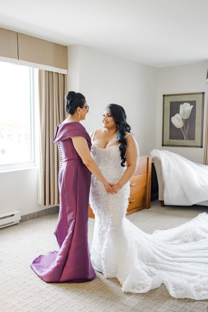 Leticia Daniel Restaurant 18 Wedding September Grey Loft Studio 2025