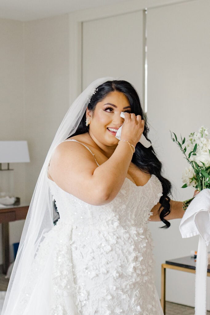 Leticia Daniel Restaurant 18 Wedding September Grey Loft Studio 2025