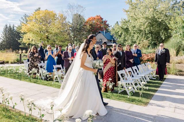 Thee Farm wedding photographed by Grey Loft Studio
