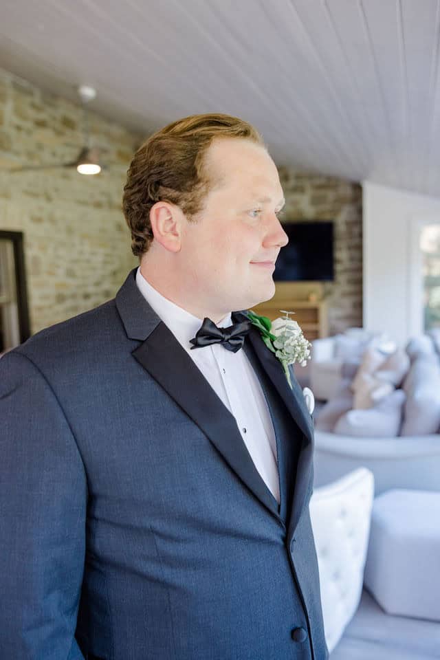 Wedding at Thee Farm wedding venue in Kemptville near Ottawa