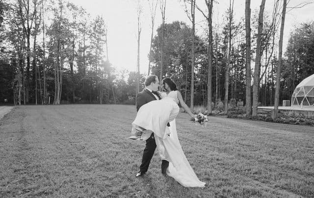 Thee Farm wedding photographed by Grey Loft Studio