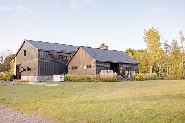 Wedding at Thee Farm Event and Wellness Centre in Kemptville