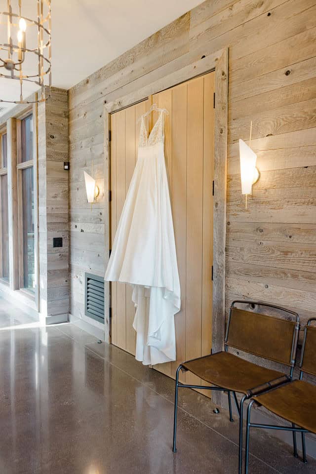 Thee Farm wedding photographed by Grey Loft Studio
