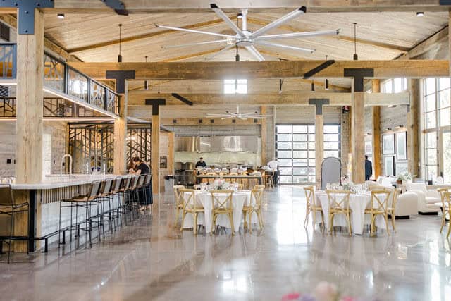 Wedding at Thee Farm wedding venue in Kemptville near Ottawa