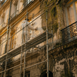 Ravalement de façade tous les combien échafaudage façade urbaine