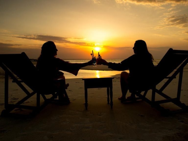 Safari clothing for evenings