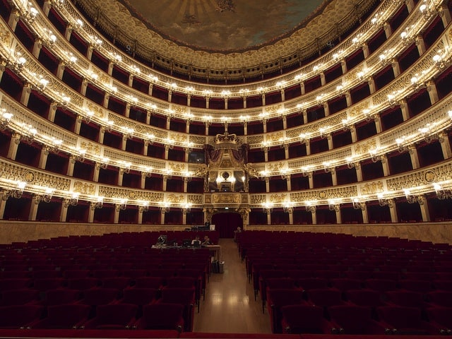 Le Dragon bleu au Teatro San Carlo, Napoli