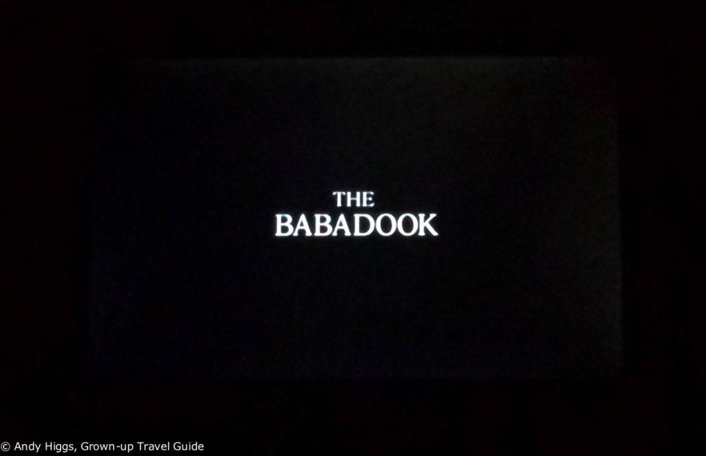 Emirates Business Class film - Emirates 777-300ER Business Class