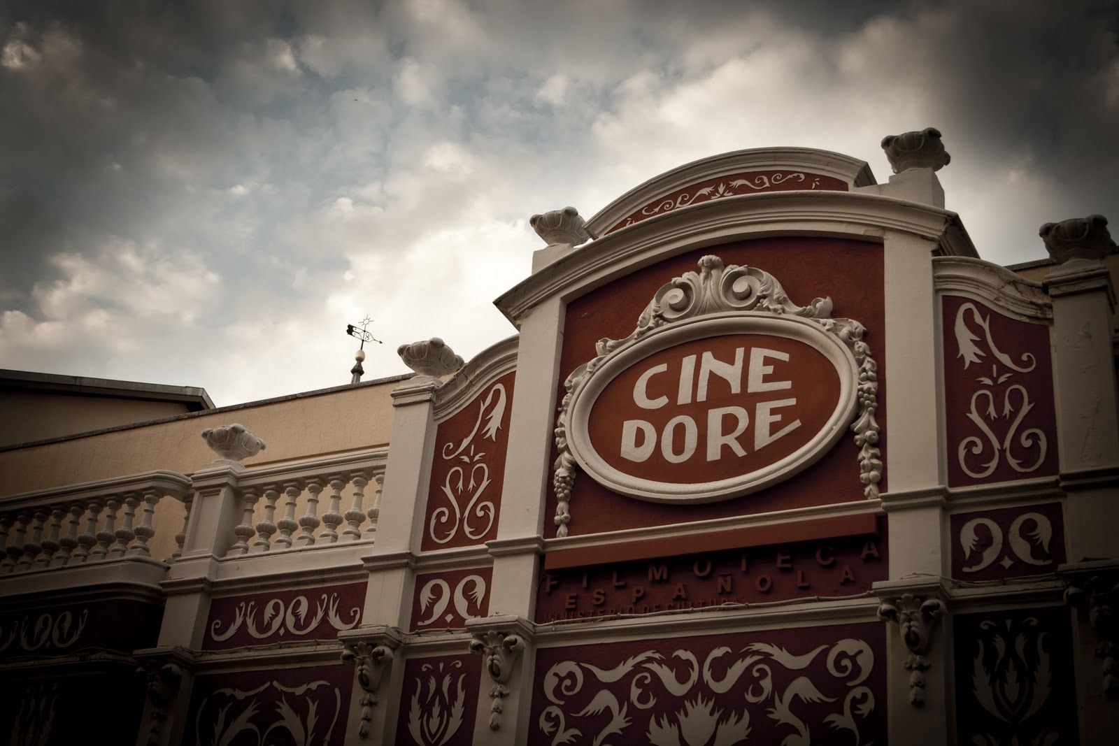 Cine Dore