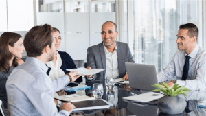 Los precios de los centros de negocios son muy amplios. Desde servicios low cost por menos de 300€, hasta las prestigiosas firmas con otro tipo de servicios y tarifas.