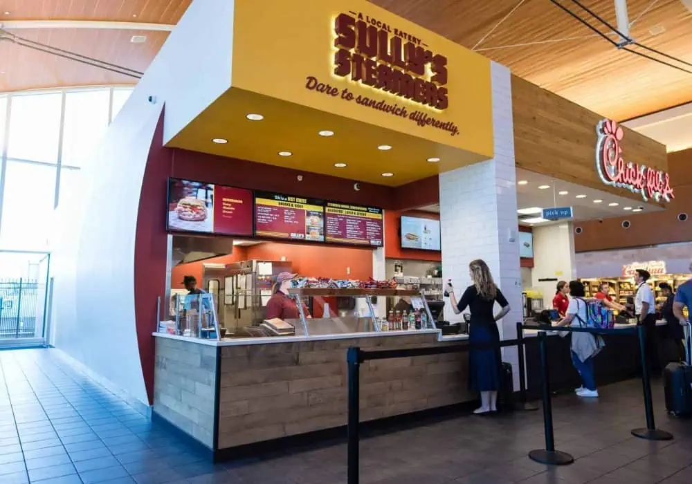 Image showing Sully's Steamers restaurant in the Grand Hall at the GSP Airport.