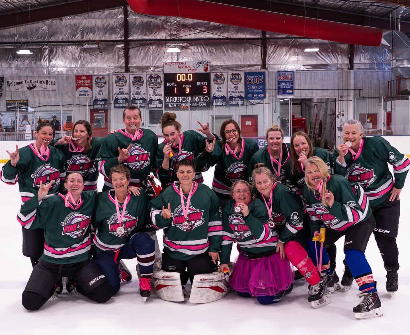 PIR 2025 Championship Team in green jerseys.