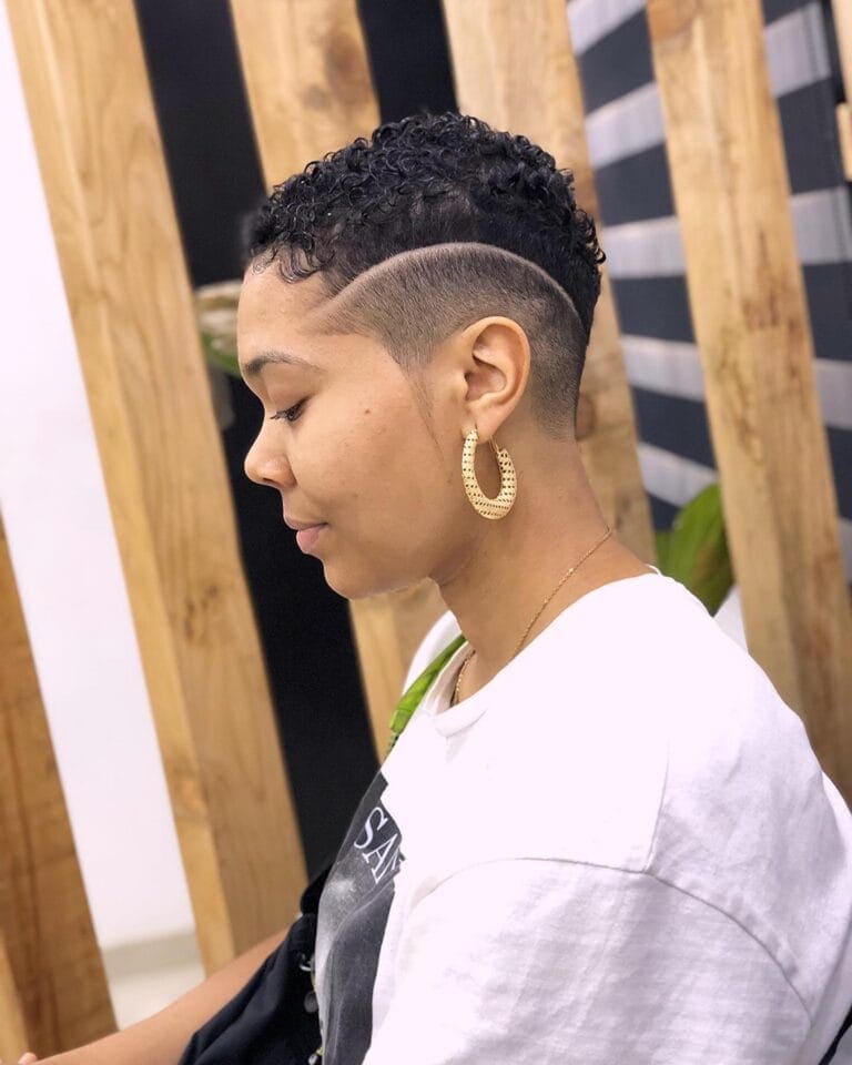 Quick and Simple Hairstyles for Short Hair