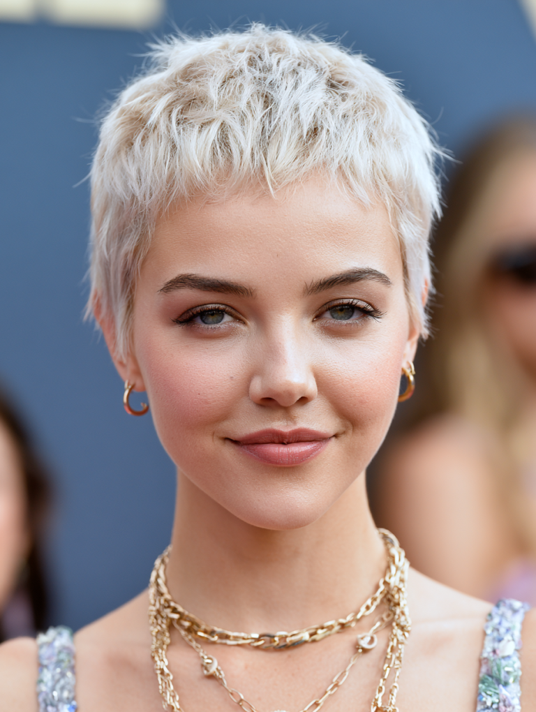 Edgy Razor-Cut Pixie