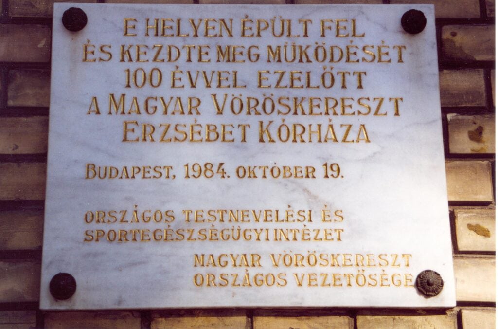 Emléktáblák 31 alkotas utca 48