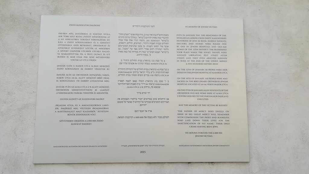Emléktáblák 33 alma 2 1