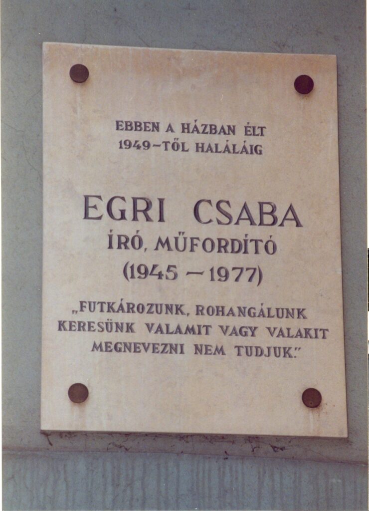 Emléktáblák 58 csaba utca 9