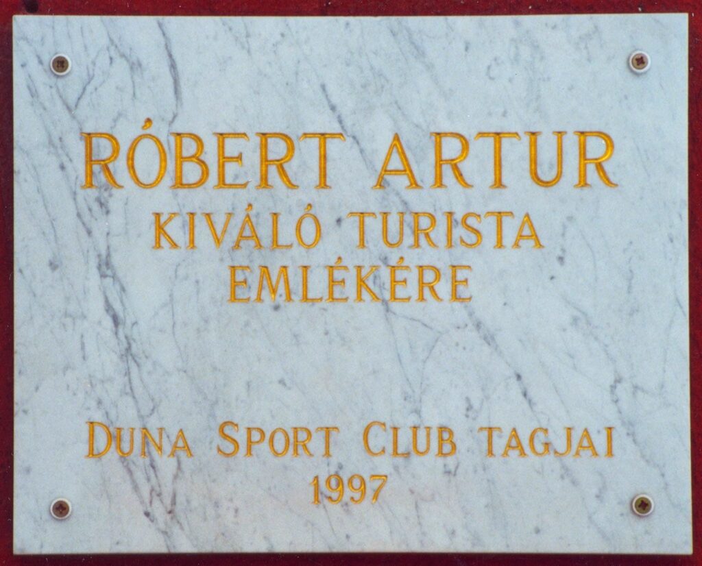 Emléktáblák 81 eotvos ut 59 e1642687081920