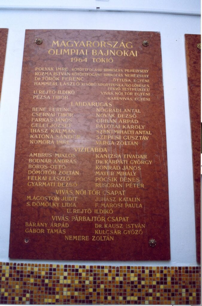 Emléktáblák 13 fe0000512 0
