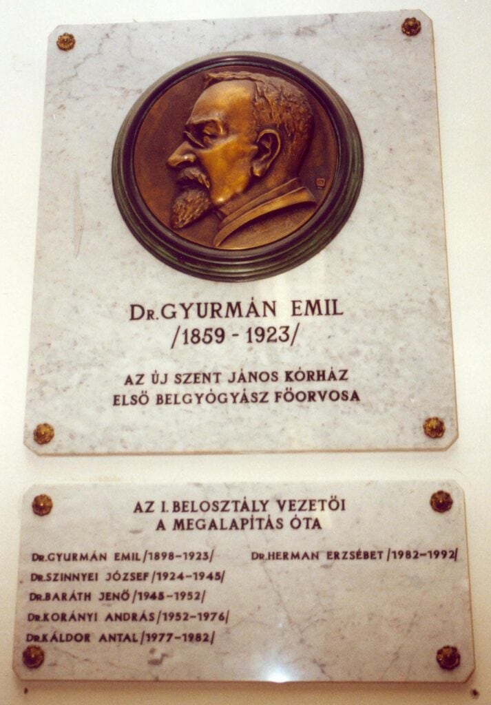 Emléktáblák 72 fe0000614 0 e1642686525672