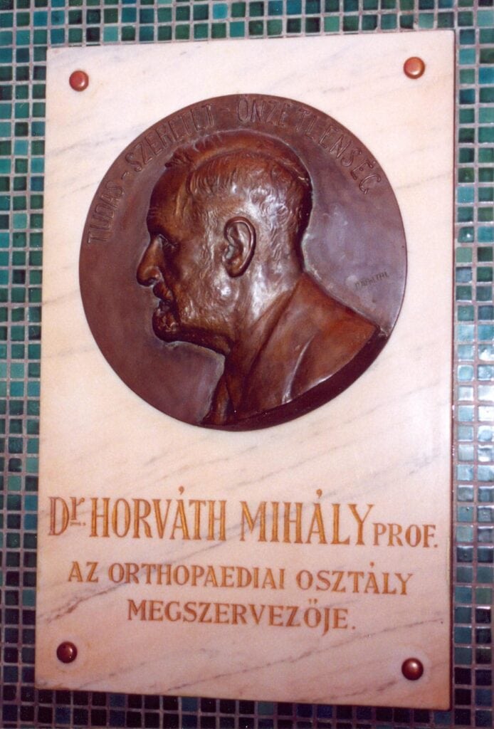 Emléktáblák 68 fe0000615 0 e1642686258785