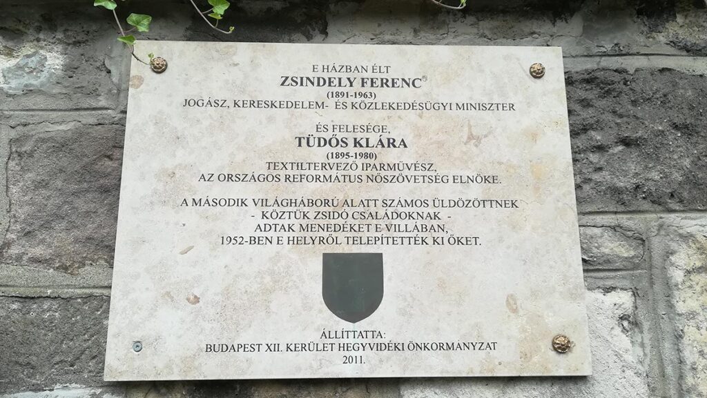 Emléktáblák 100 istenhegyi 92